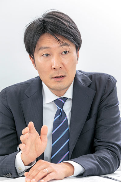 株式会社イオン銀行リテール戦略統括部長橋部智之 氏